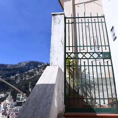شقة فندقية Casamalfi Vista Mare 3*